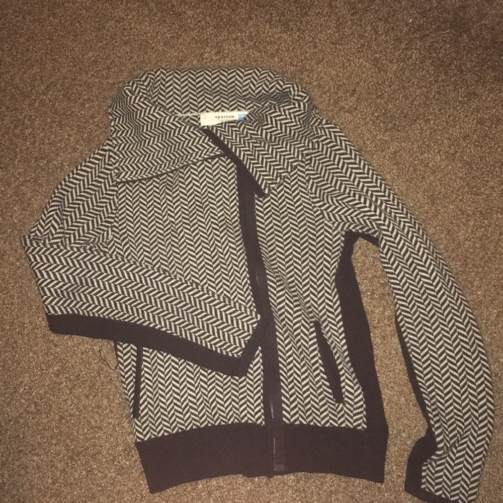 Anthropologie- sparrow herringbone cowlneck fleece